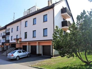 Byt 4+1 s garáží, 116m²