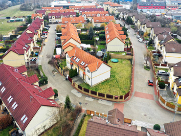 Dům Vinoř 5+1+G, 147 m², pozemek 532 m²