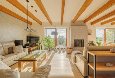 Rodinný dům 267 m2, pozemek 6957 m2