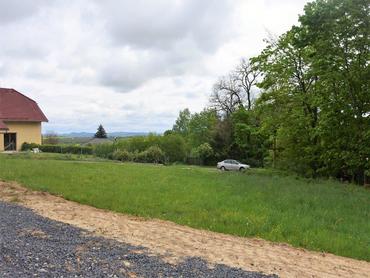 St. pozemek 800m² Újezd u Hořovic